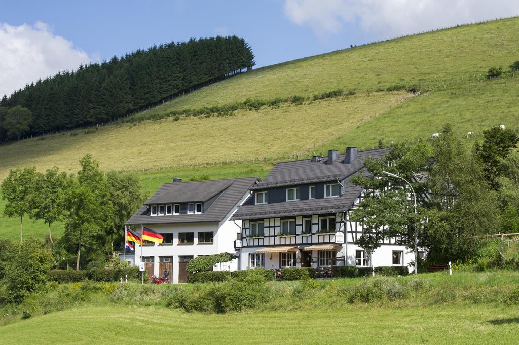 Landhaus Zum Sorpetal Hotel Schmallenberg Kültér fotó